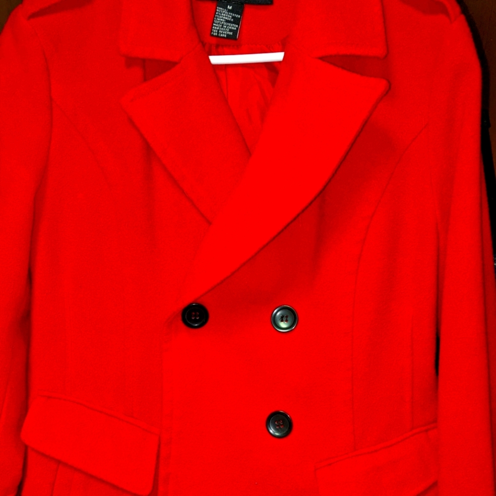 Women's peacoat